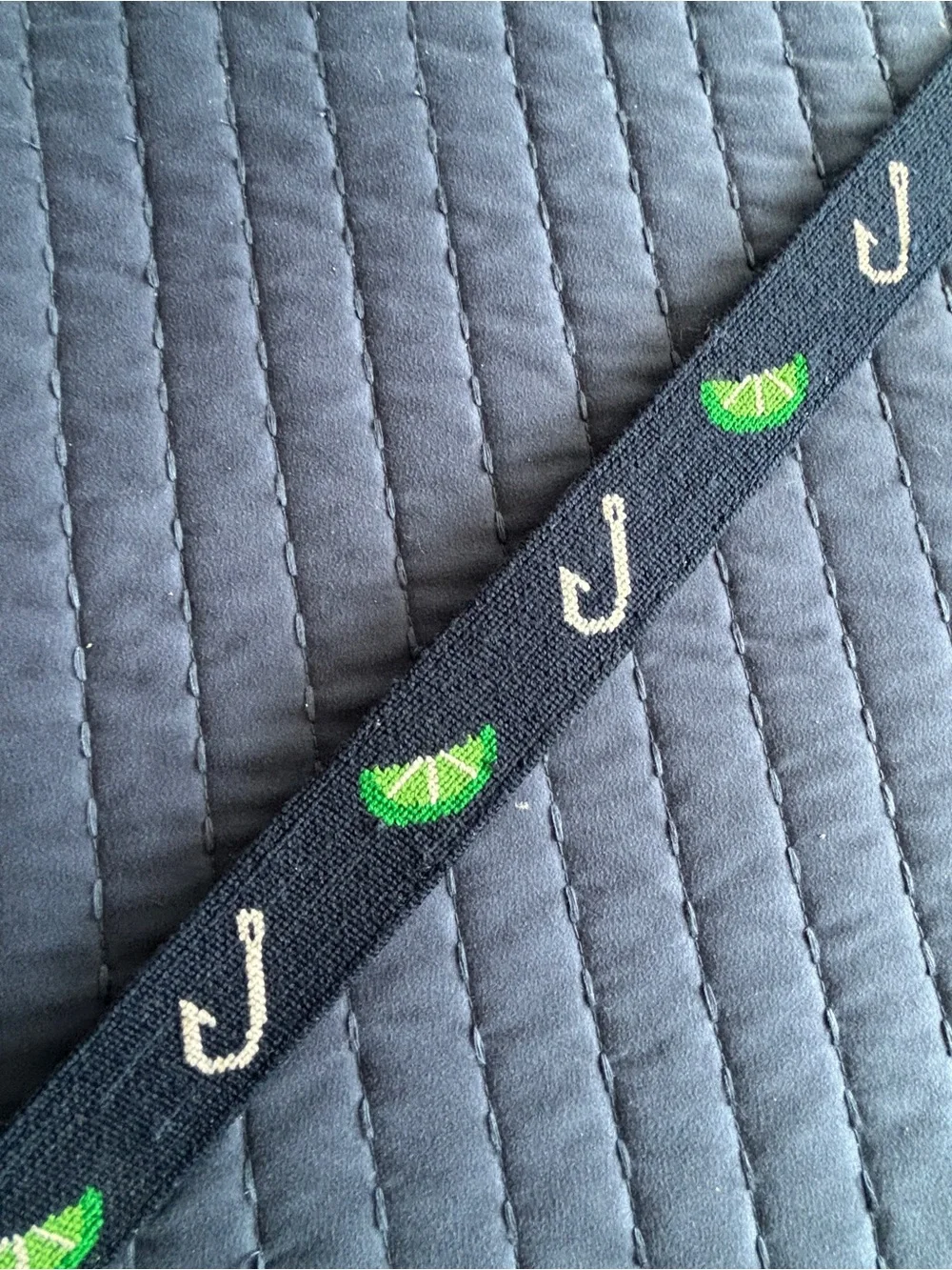 Vineyard vines cross-stitch hook and lime belt